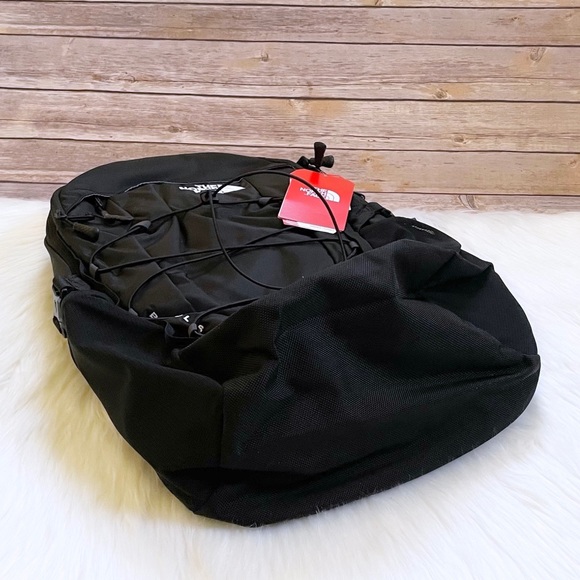 The North Face Unisex Borealis 28 Liter Backpack In Black - Picture 4 of 9
